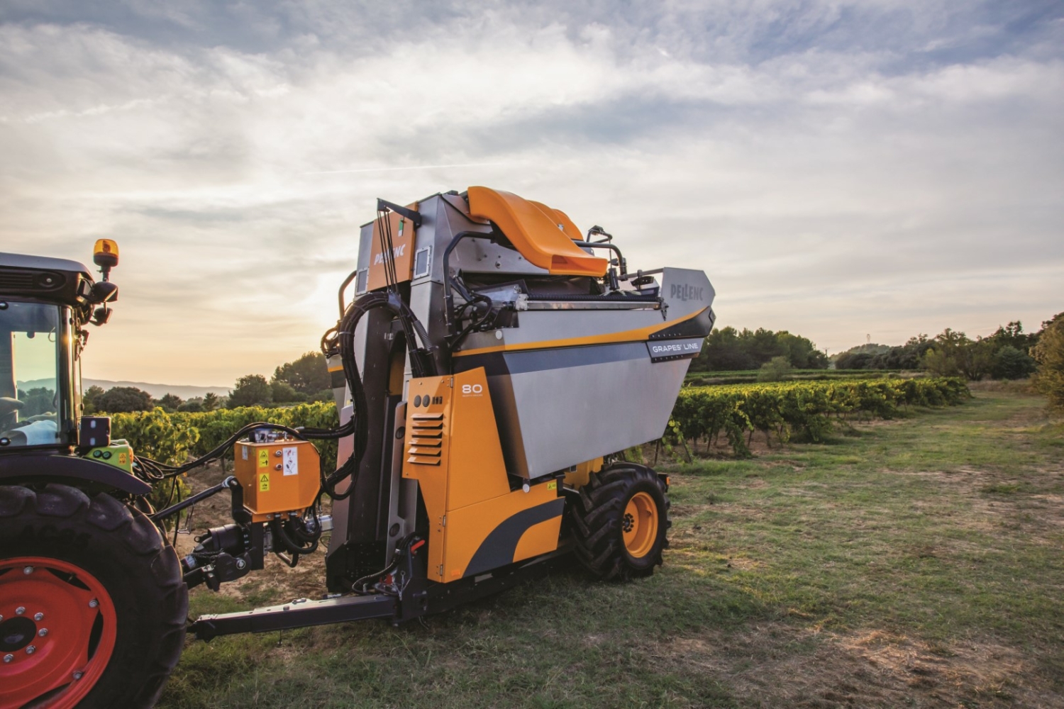 Tow Behind Harvester New Grapes'Line harvester from Pellenc America